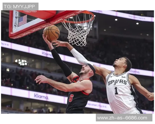 2012年NBA季后赛湖人与雷霆第四场精彩对决回顾与分析